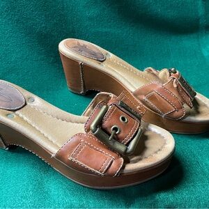 Frye Leather Buckle Platform Sandal -Size 7